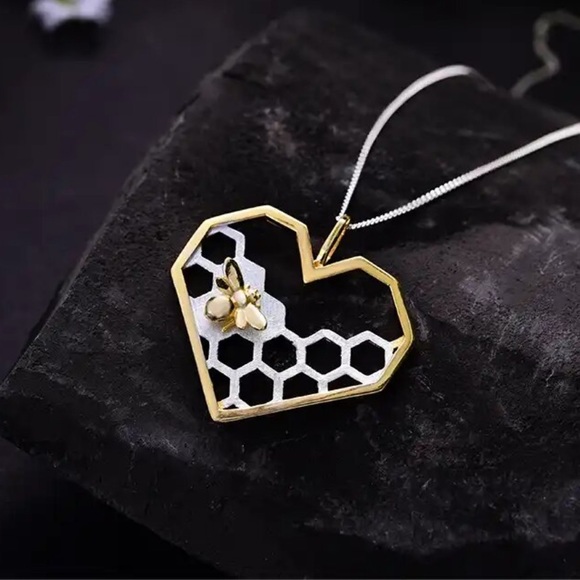 Artisan Handmade 925 Silver Bee Honeycomb Necklace - Picture 1 of 10